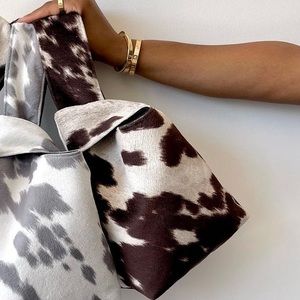 Carlton Yaito Knot bag